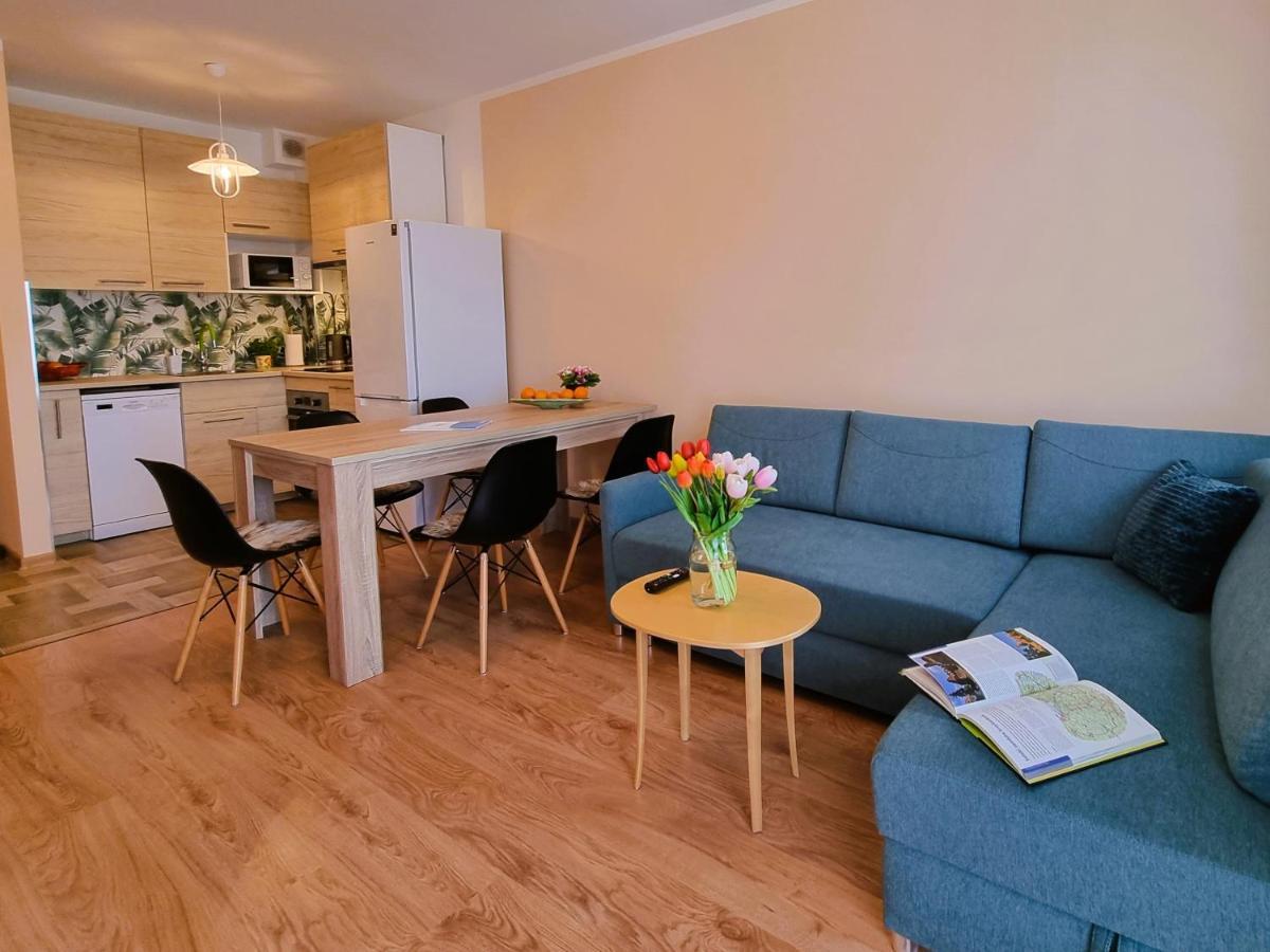 Apartamenty W Gaskach - 365Pam Gaski  Luaran gambar