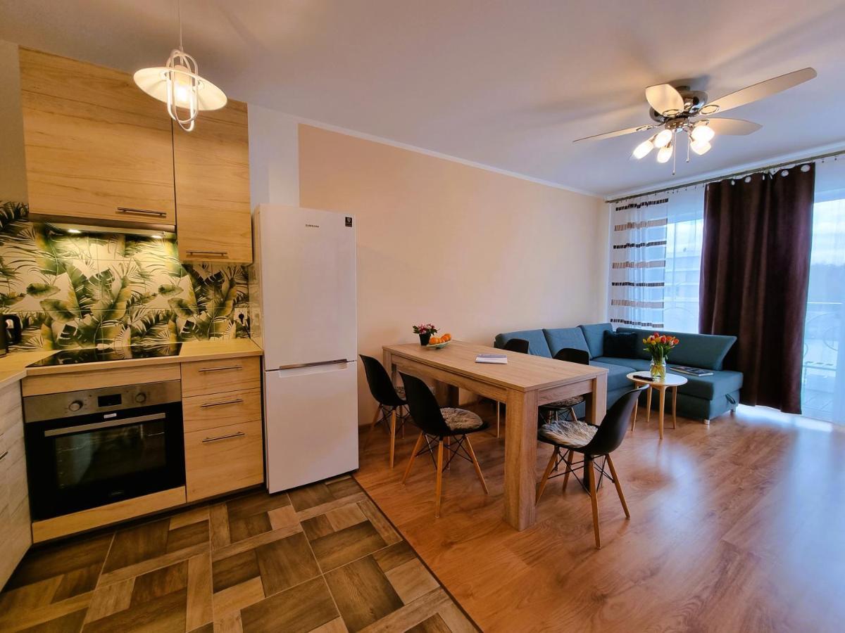 Apartamenty W Gaskach - 365Pam Gaski  Luaran gambar