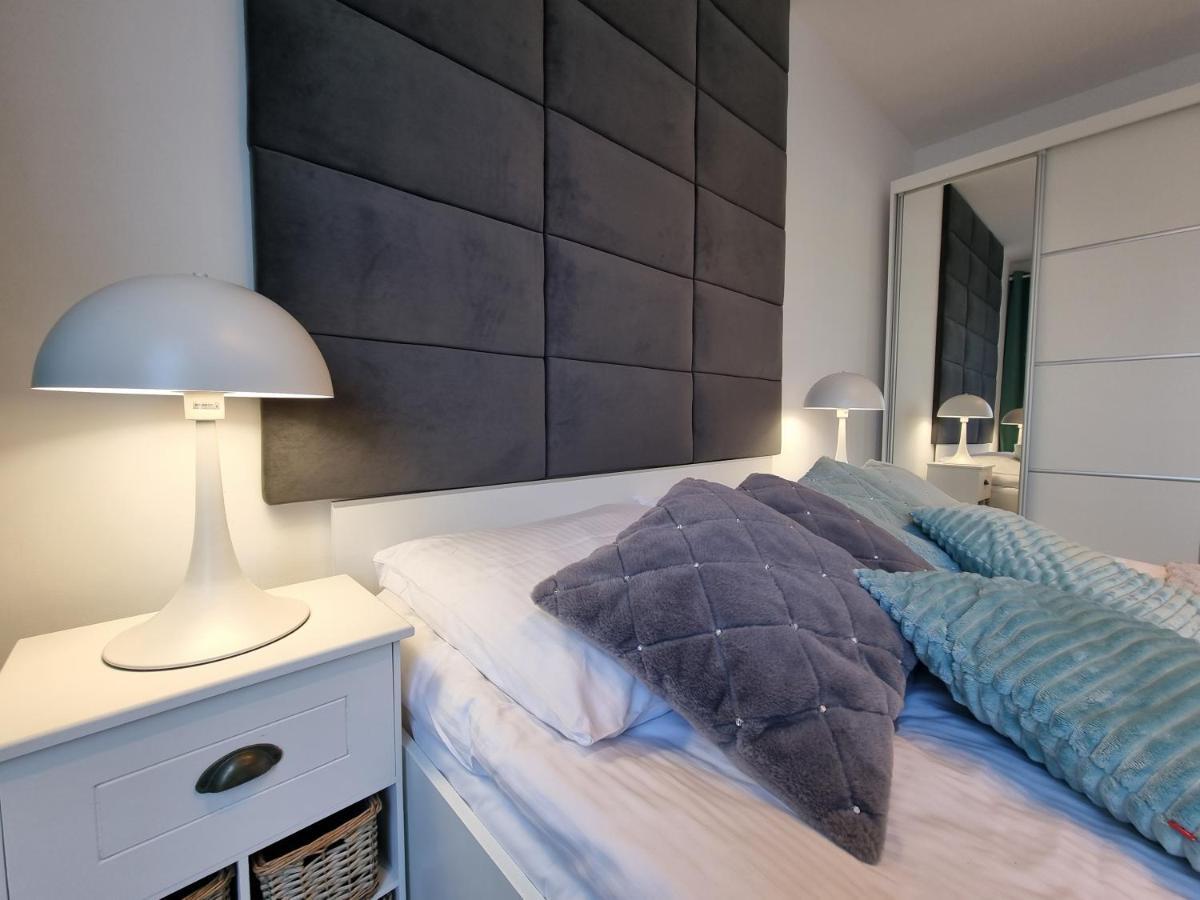 Apartamenty W Gaskach - 365Pam Gaski  Luaran gambar