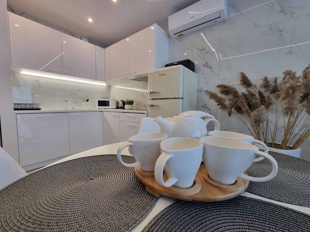 Apartamenty W Gaskach - 365Pam Gaski  Luaran gambar